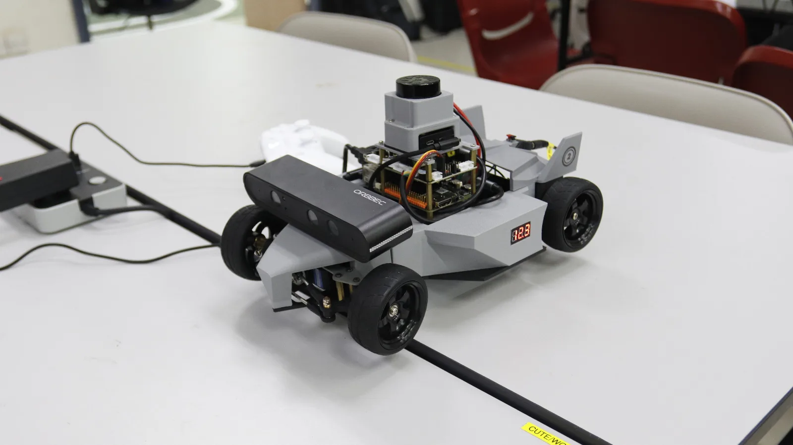RISA-Bot (ROS2 Intelligent SLAM and AI Robot )